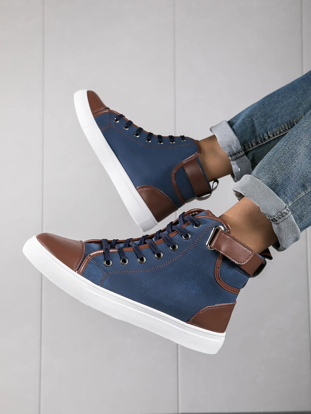 Explorer Bound Urban Shoes